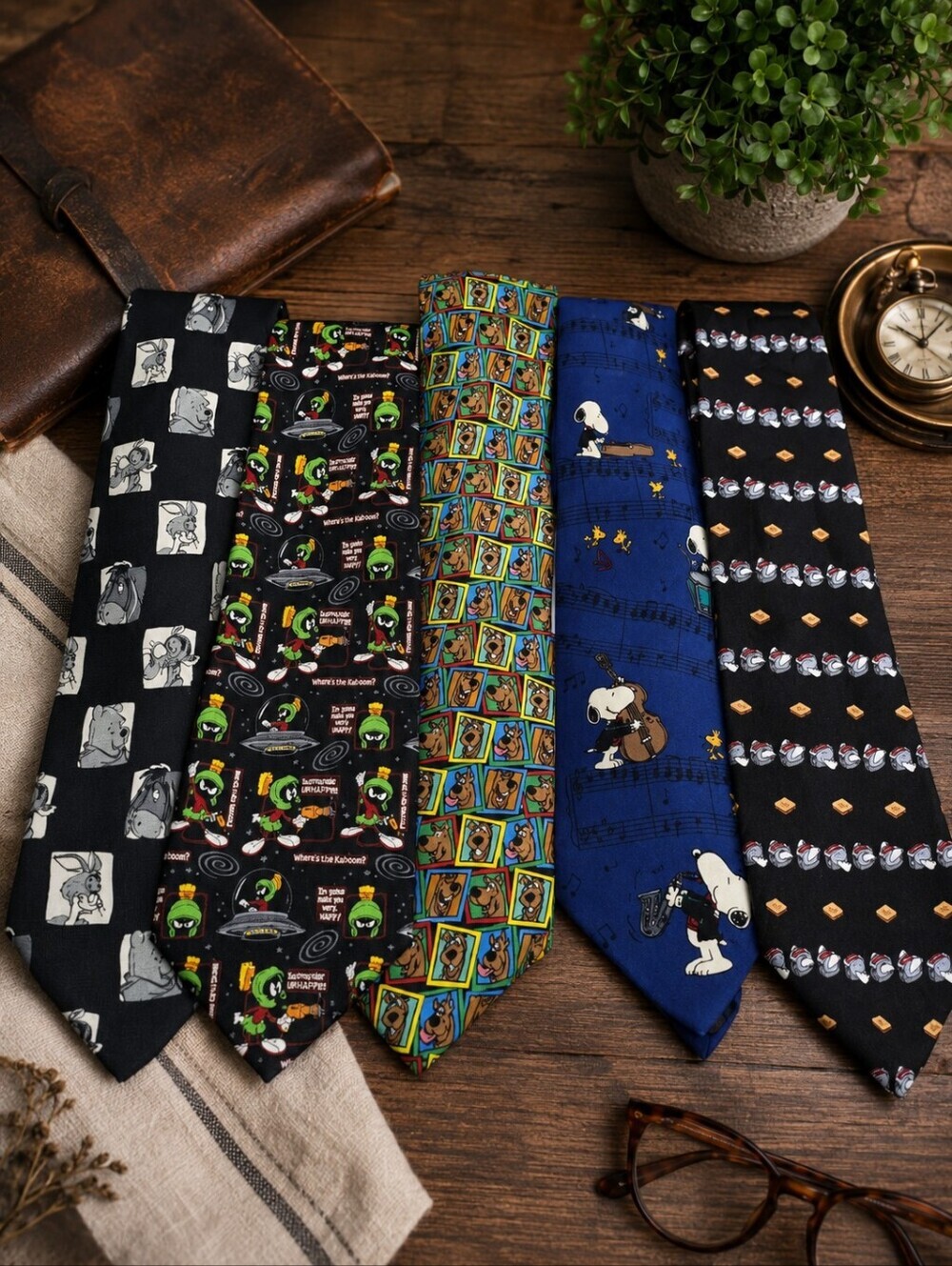 Cartoon Whimsey Lot 5 Neckties. Scooby. Peanuts. Marvin. Pooh. Flying Toasters.